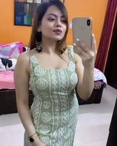 Call Girl in Mandideep